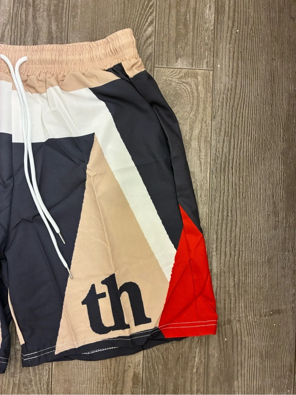 Kith Size Medium Colorblock Drawstring Shorts — Navy, Beige, White & Red